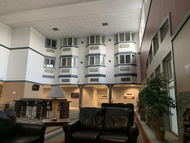 Comstock Inn and Conference Center