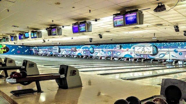 Mr. B’s Game Zone at Imperial Lanes