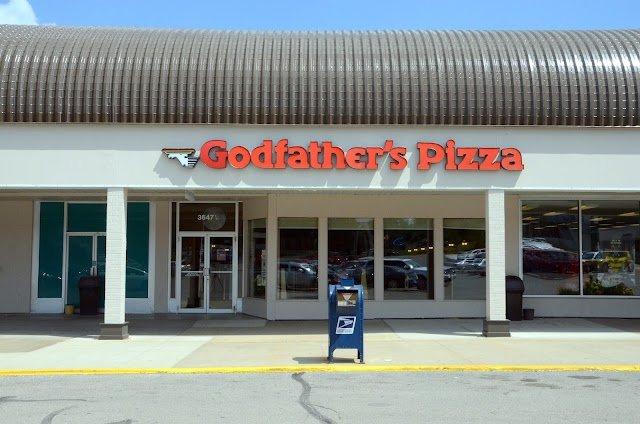Godfather’s Pizza