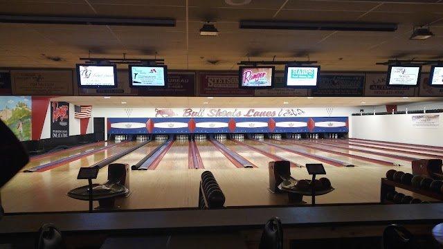 Bull Shoals Lanes & Pro Shop and The Fish Sports Bar