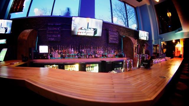B Side Liquor Lounge & Arcade