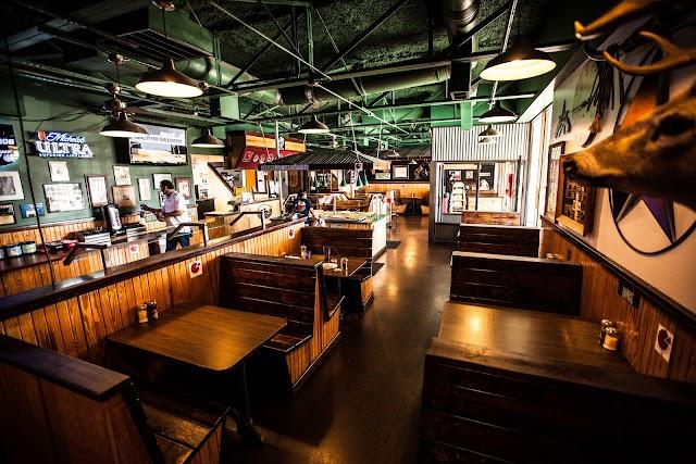 Mama's Pizza (Lovell)