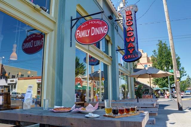 Broadway Grill and Brewery
