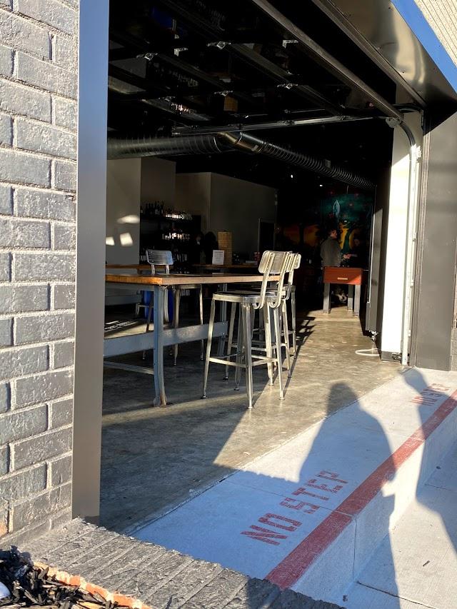 Roshambo Beverage Company