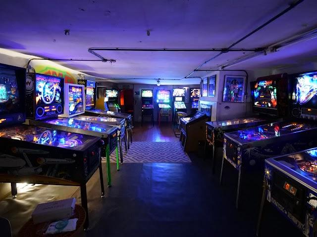 Game Room Retro Underground