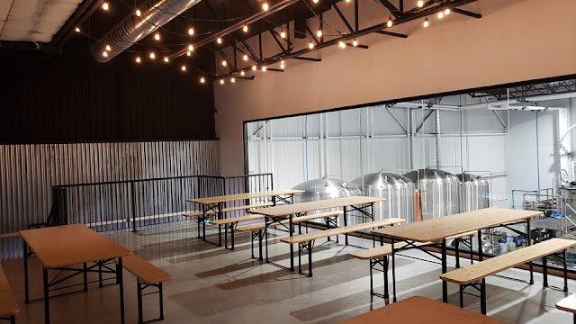 L'Espace Public - Brasseurs de Quartier / Brewery